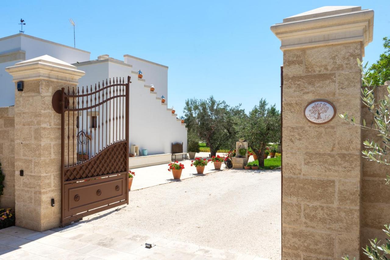 Relais L'Oliveto Apartment Surano Exterior photo